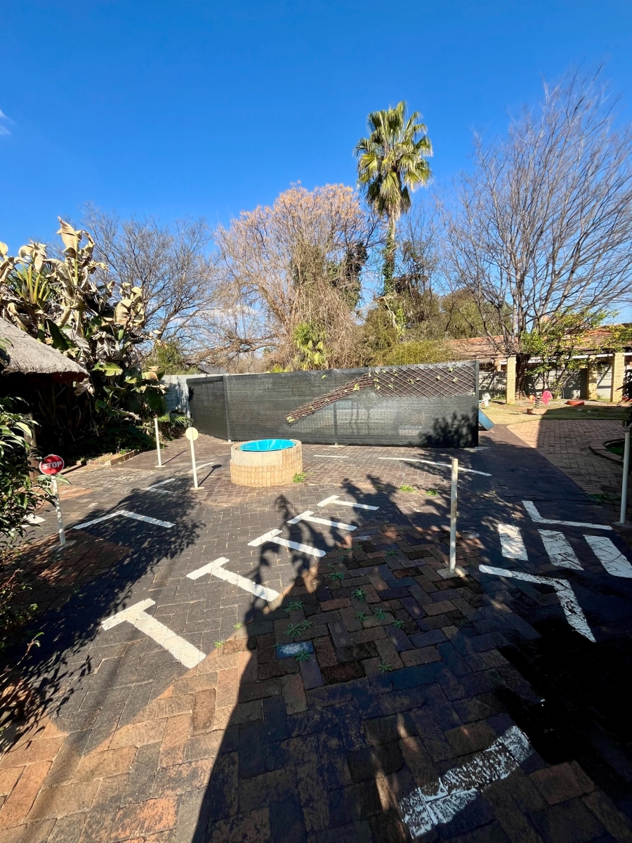 4 Bedroom Property for Sale in Flamwood North West